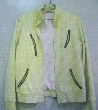 皮革鑲邊棉夾克洇色沾染與修復(fù) 皮革鑲邊棉夾克洇色沾染與修復(fù)