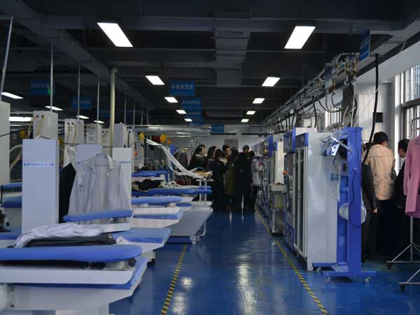 潔希亞干洗店例如如何，開一家干洗店利潤高嗎