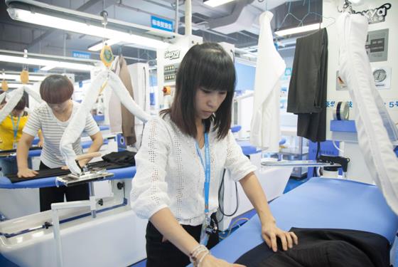 縣城開(kāi)干洗店賺錢嗎