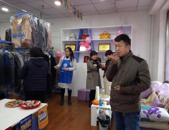 加盟哪個干洗店好?潔希亞不受季節(jié)影響 加盟哪個干洗店好?潔希亞不受季節(jié)影響